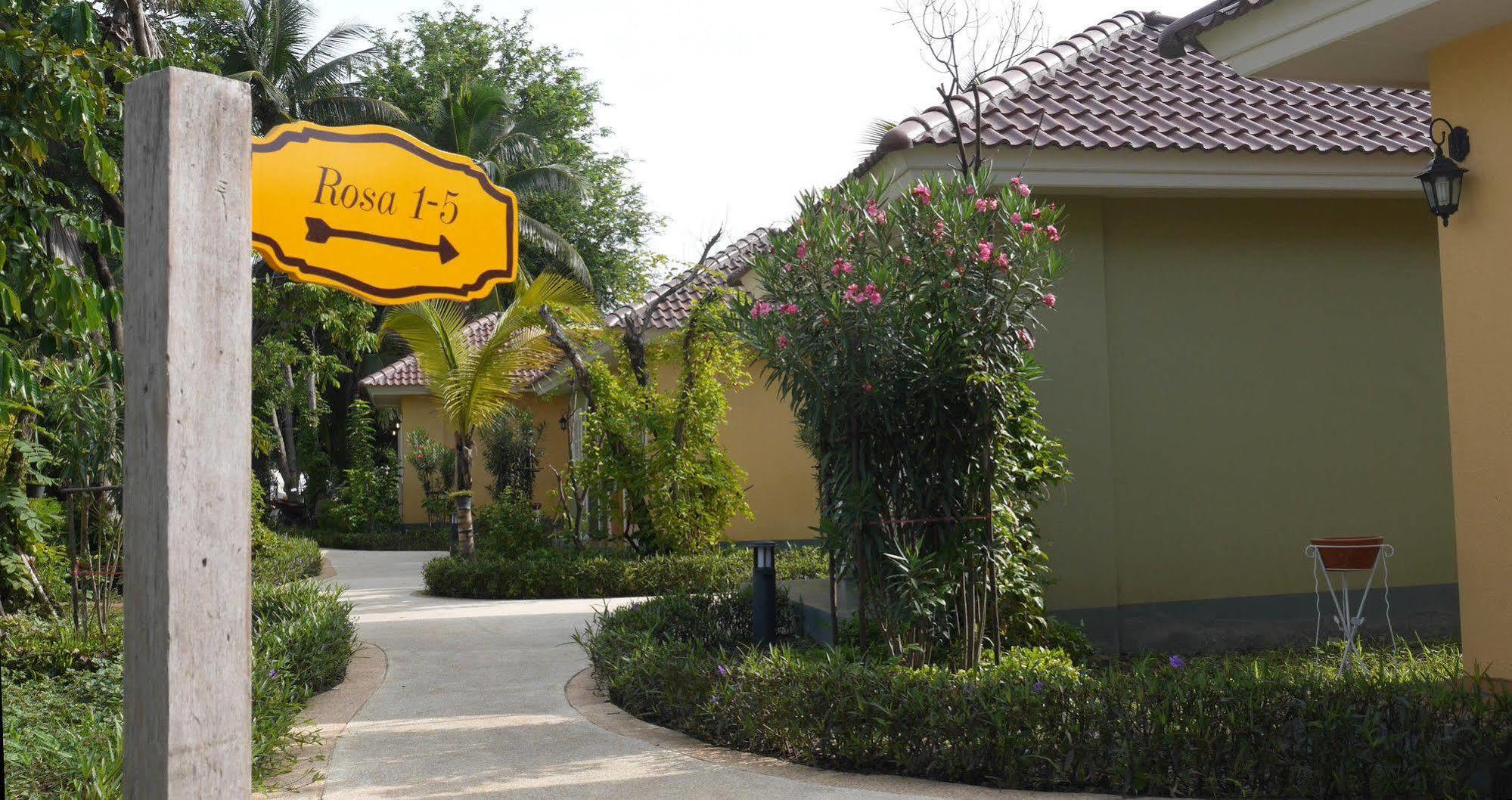 Wangpla Villa Resort Nakhon Sawan Dış mekan fotoğraf