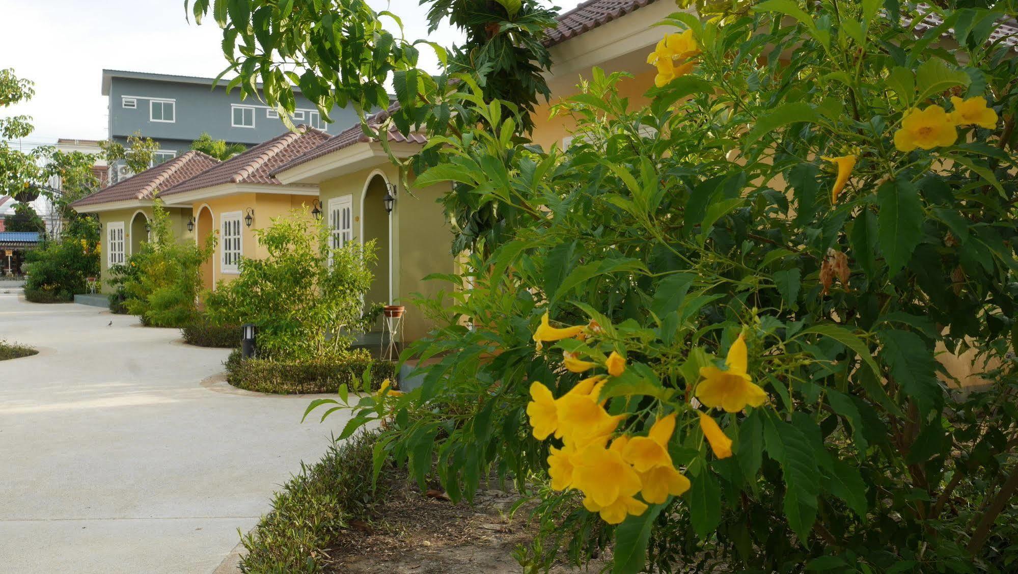 Wangpla Villa Resort Nakhon Sawan Dış mekan fotoğraf